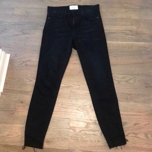 Current Elliott Skinny Jeans